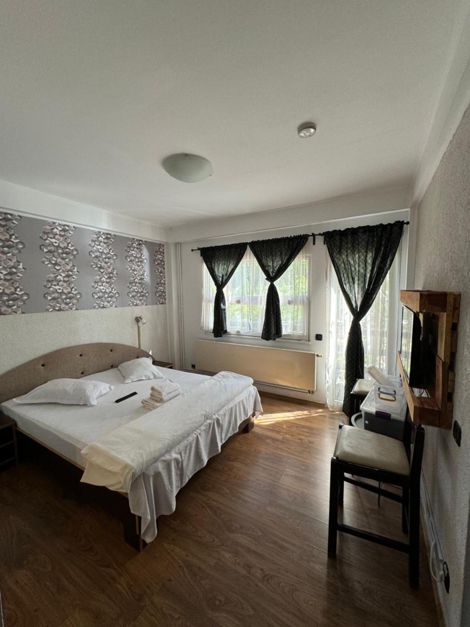 Hotel Casa David Buşteni Esterno foto
